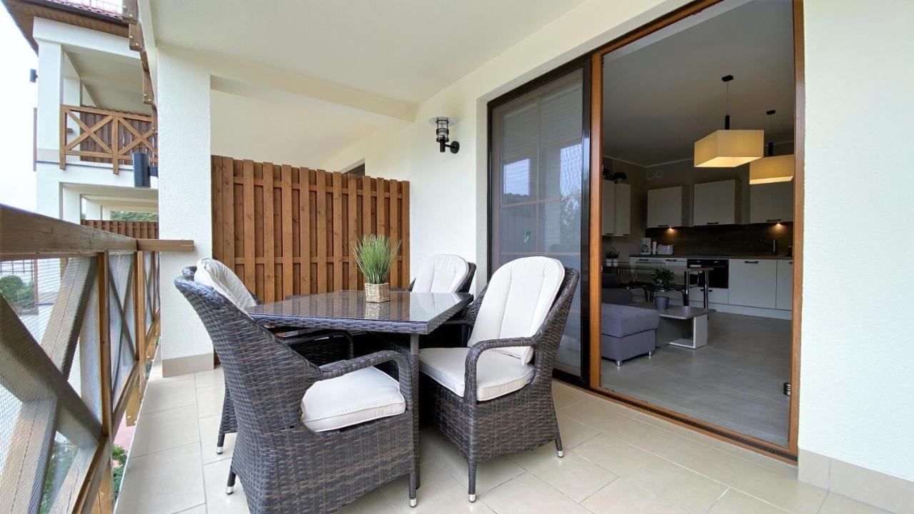 Apartament Plaza 7 - Rezydencja Nadmorska Rogowo โรโกโว ภายนอก รูปภาพ